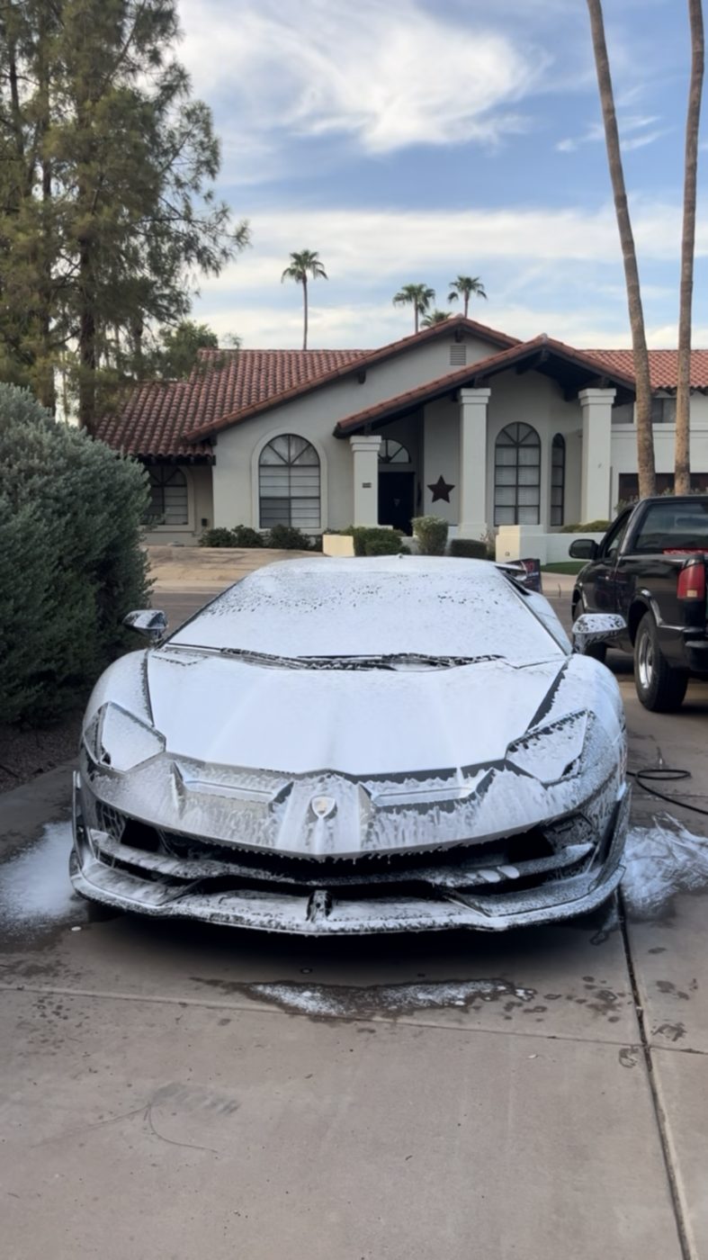 Mobile exterior car wash and foam bath in the Greater Phoenix area